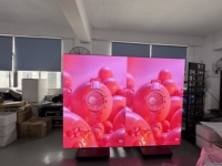 Écran LED pliable P2.5 Trifold Full Color 4K avec flight case intégré, roulettes et fonction Plug & Play pour affichage publicitaire intérieur