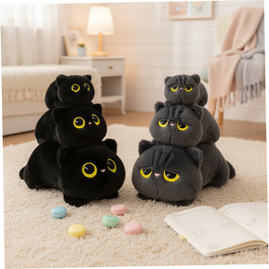 Cuscino Peluche Gatto Nero Sdraiato Cartone Animato 45cm, Giocattolo Imbottito Super Morbido con Fodera in Rete e Imbottitura in Cotone PP, Peluche Lavabile - Product Image 1