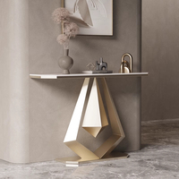 Console de salon moderne de luxe italienne en pierre frittée avec finition élégante pour hôtels, villas et rangement