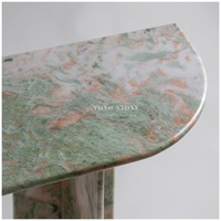 Table console moderne de luxe en onyx vert et rose, sur mesure, semi-ovale, en pierre naturelle, pour entrée de villa ou salon