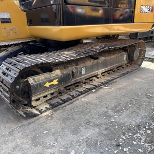 Excavatrice CAT307.5 d'occasion 2022, 6 tonnes, 1200 heures, moteur d'origine 43 kW, châssis propre, certifiée CE, excellent état - Product Image 5