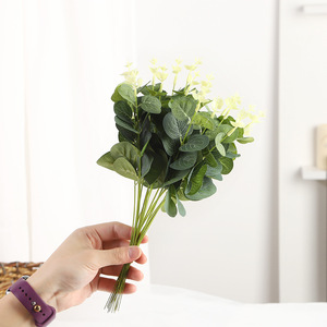 ช่อดอกยูคาลิปตัสประดิษฐ์ สีเขียวนมขาว ดอกไม้ผ้าไหม คุณภาพสูง สำหรับตกแต่งงานแต่งงาน - Product Image 2
