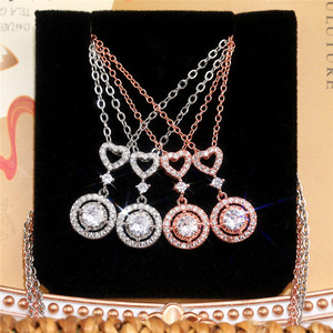 Collana con ciondolo a cuore geometrico con zirconi per donna, semplice e alla moda, catena per clavicola. - Product Image 2