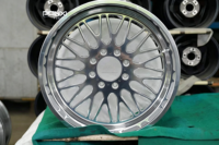 Jantes forgées en stock 22x12 24x14 24x16 26x16 26x14 20x10 Monobloc Super Jantes Simples pour Silverado 2500 HD F250 Sierra 2500HD
