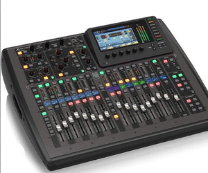 มิกเซอร์เสียงดิจิตอล RC Behringer X32 Compact 40 แชนแนล พร้อมการบันทึกผ่าน USB และเอฟเฟกต์ในตัว สำหรับใช้งานในสตูดิโอและการแสดงสด - Product Image 2