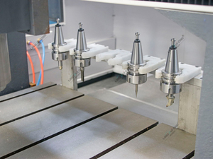 3/4/5 Trục Công Cụ Tự Động Thay Đổi Máy Phay <span class=keywords><strong>CNC</strong></span> Kim Loại <span class=keywords><strong>CNC</strong></span> Khắc Mill Cho Vật Liệu Kim Loại - Product Image 3