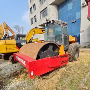 Rodillo Compactador Usado Dynapac de Alta Rentabilidad CA25D CA301D CA251D con Motor de Combustible Dual de 110 kW y Bomba de Motor de Excelente Rendimiento - Product Image 6