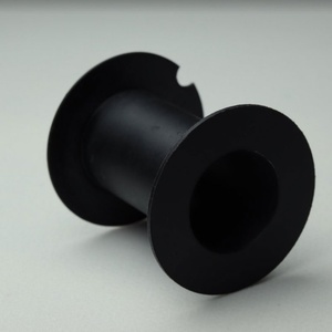 Bobine en plastique PP usinée CNC sur mesure haute résistance pour le stockage et l'enroulement de fils et câbles en cuivre - Product Image 1