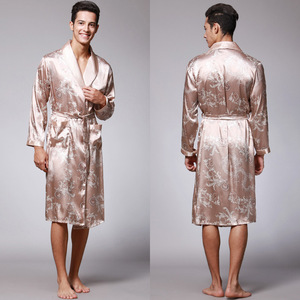 Pyjamas en satin de soie de haute qualité Robe de nuit <span class=keywords><strong>homme</strong></span> vêtements de nuit pour hommes Robe confortable pyjamas en soie pour hommes - Product Image 4