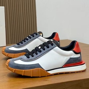 Zapatillas deportivas retro de diseñador con suela gruesa, de malla, de lujo ligero, informales y de estilo llamativo. - Product Image 1