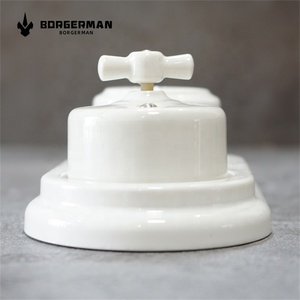 Bán Sỉ Công Tắc Tường Gốm Sứ Cổ Điển Trang Trí Cổ Điển Và Ổ Cắm Đức Với Khung Gốm Đôi - Product Image 3