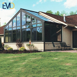 Villa au design moderne de style contemporain, en aluminium, avec un jardin arrière et une structure en verre pyramidale en verre trempé - Product Image 4