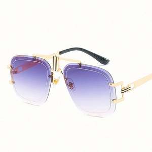 Lunettes de soleil unisexes 2019 avec logo personnalisé, style vintage de luxe pour femmes, surdimensionnées, protection UV400, style étoile, carrées - Product Image 3