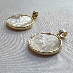 Di modo placcato oro <span class=keywords><strong>madre</strong></span> di pearl shell angelo cupido pendenti di fascini per la collana dainty monili che fanno - Product Image 5