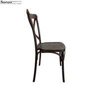 Nouveau design empilable en gros X Back Crossback Chair pour mariage, événement, banquet, réception
