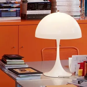 الإبداعية الفطر الجدول مصباح غرفة نوم أباجورة الحديثة الحد الأدنى ديكور المنزل لمبة مكتب مكتب دراسة القراءة تركيبات الإضاءة