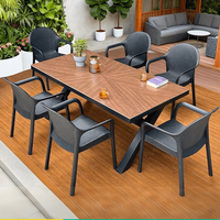 Chaises de vente directe d'usine : Chaises d'extérieur, de jardin, de salon, de conférence, et chaises en rotin