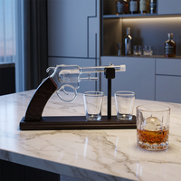 Ensemble de carafe à whisky en verre en forme de revolver avec 2 verres à shot, support en bois, logo personnalisé, cadeau, articles de bar