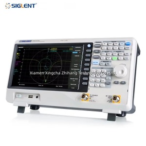 Analyseur de réseau numérique Siglent SVA1032X et analyseur 9kHz-3.2GHz avec écran tactile - Product Image 2