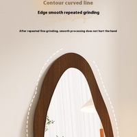 Design moderne Ins Wind Miroir pleine longueur pour filles Internet Miroir mural pour chambre à coucher Miroir de sol habillé à la maison