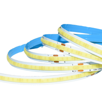 Bande LED haute tension AC220V 8mm 240 LED/m 10W/m 6000K Blanc froid CRI70 Ra70 Bande COB flexible Lumière linéaire