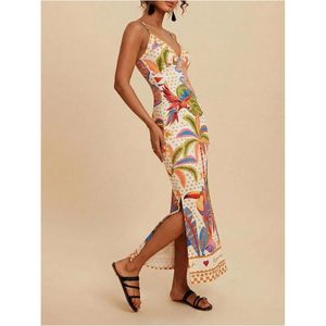 Robe midi sans manches à col en V avec imprimé tropical pour femme, robe de plage à fente pour les vacances - Product Image 4