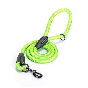 Guinzaglio per cani in corda rotonda, resistente e comodo, ideale per passeggiate, addestramento e controllo della tua mascotte. - Product Image 1