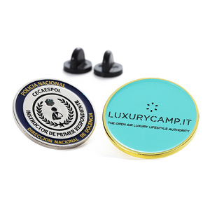 Nhà Máy Biểu Tượng Tùy Chỉnh Quà Tặng Khuyến Mãi 3D Kim Loại Phù Hợp Với Pin Biểu Tượng Tùy Chỉnh Trâm Brass Sắt Kẽm Hợp Kim Tấm Huy Hiệu Vòng Ve Áo Pins - Product Image 3