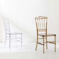 Vente en gros de chaises empilables à bas prix Charivari pour événement, chaises Napoléon Chiavari de haute qualité