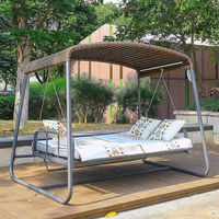 Balançoire pour cour extérieure Rockers, villa de jardin extérieur alimentée par énergie solaire Accueil Internet-famous 4 personnes balançoire chaises suspendues, hamacs