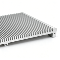 Boîtier de refroidissement en aluminium extrudé OEM ODM, profilé en aluminium brossé argenté pour alimentation industrielle