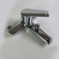 Robinet de Douche et Baignoire Thermostatique Monocommande en Laiton Chromé de Haute Qualité, Moderne, Eau Chaude et Froide, avec Jet Doux Massant et Céramique