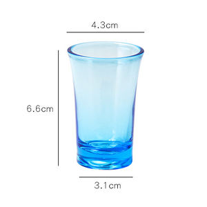كؤوس شوت بلاستيكية بأربعة ألوان، أكواب شوت بلون واحد للحفلات والبارات المنزلية - Product Image 3