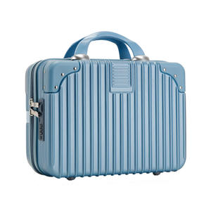 Trousse de Maquillage Compacte Légère Étanche avec Fermeture Éclair, Couleur Unie, Détails Rivets et Roulettes Pivotantes – Idéale pour les Voyages - Product Image 3