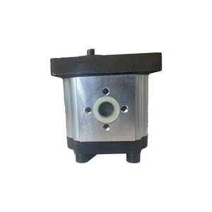Bomba de Engranajes Externos CBT para Cosechadoras y Apiladoras - Product Image 1