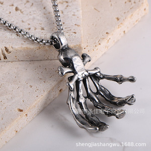 Colgante de mano de calavera con ojos rojos, de aleación de zinc, amuleto temático SP1075, regalo de joyería de moda - Product Image 3