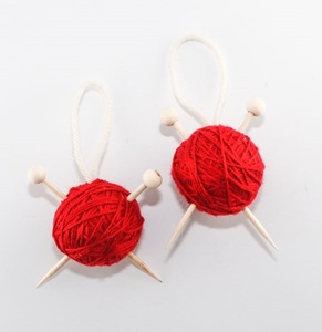 Adorno Navideño Tejido <span class=keywords><strong>de</strong></span> Ganchillo Vintage, Aguja <span class=keywords><strong>de</strong></span> Lana y Bola <span class=keywords><strong>de</strong></span> Hilo, Adorno Navideño para Tejer - Product Image 3