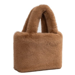 女性用可愛いふわふわトートバッグ女性用女性用冬用ポータブルハンドバッグフェイクファーファジートートバッグハンドバッグ - Product Image 2