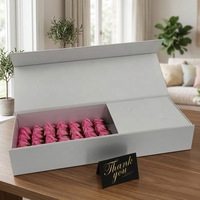 Boîtes à fleurs rectangulaires personnalisées en papier d'art pour bouquets de roses à longues tiges, emballages faits à la main de la marque OEM du Guangdong