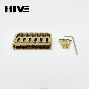 กีตาร์ไฟฟ้า 6 สายพร้อมสะพานสายรูปตัวยูแบบพับได้และแผ่นสายบางอยู่ด้านล่าง อุปกรณ์เสริม สี<span class=keywords><strong>ทอง</strong></span> สีเงิน สีดำ - Product Image 5