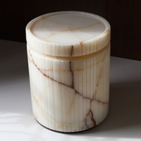Décoration d'intérieur moderne sur mesure, piédestal en marbre naturel carré, table d'appoint en marbre