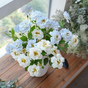 Fleur artificielle CallaFloral, rose blanche en polyester, décoration intérieure, bouquet de mariage, branche unique MW66028 - Product Image 1