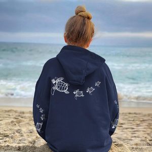 FOXA Sweat-shirt à capuche surdimensionné en polaire pour femme, motif tortue de mer, épaules tombantes, pull décontracté thème océan - Product Image 4