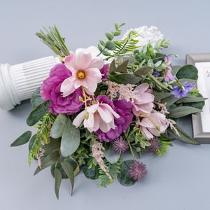 Bouquet de fleurs artificielles CallaFloral, roses violettes et roses, eucalyptus, décoration d'intérieur, décoration murale, accessoires de photographie CF02016 - Product Image 1