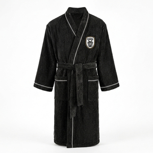 Albornoz de Hombre Negro con Cuello Chal, Ribete Gris y Parche con Logotipo, Albornoz de Spa de Lujo - Product Image 6