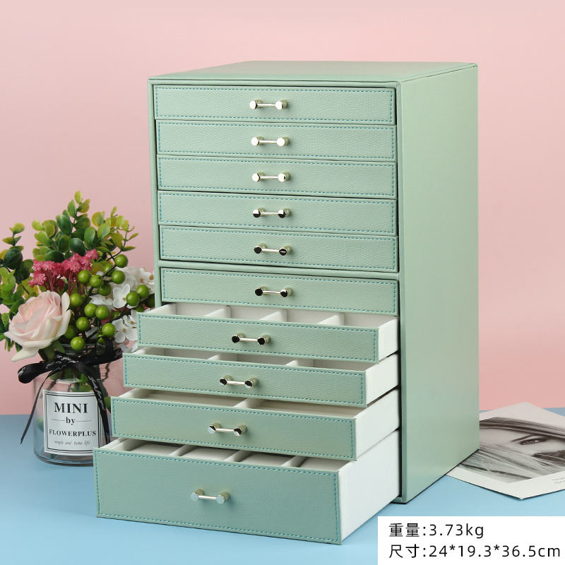 สีเขียว