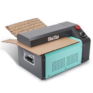Machine de découpe et de déchiquetage de carton ondulé mini 350 mm, pour le recyclage de matériaux d'emballage en carton alvéolé et de noyaux de moteur - Product Image 1