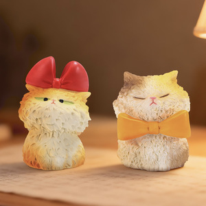 Figuras de Gatos Adorables en Caja Sorpresa con Lazos, Decoraciones para el Hogar para Niños y Adultos, Regalo Unisex, Estilo de Dibujos Animados, Productos Terminados - Product Image 1