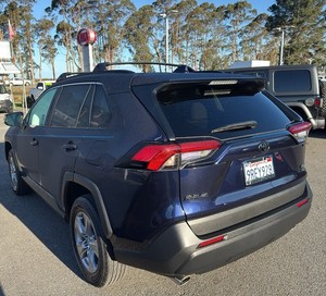 Toyota <span class=keywords><strong>RAV4</strong></span> XLE AWD <span class=keywords><strong>2023</strong></span> <span class=keywords><strong>Azul</strong></span> Usado, Volante a la Izquierda, Techo Solar, Arranque Remoto, Asientos de Tela, Transmisión Automática, Llantas de Aleación R17, Navegación, Color Oscuro - Product Image 1