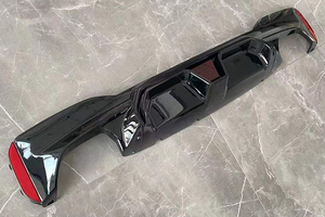 ลิ้นกันชนหลังแบบคาร์บอนลุค สไตล์ CS สีดำเงา ABS สำหรับ BMW ซีรีส์ <span class=keywords><strong>5</strong></span> รุ่น G30 G38 - Product Image 3